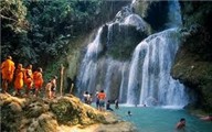 Khouang Si Waterfall Ecursion